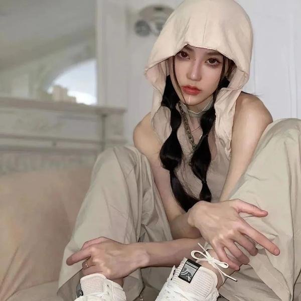 女导与强盗